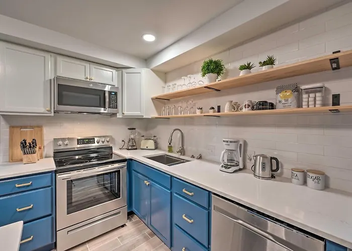 Vibrant Home 2 Mi To Dtwn & Wake Forest University * Winston-Salem